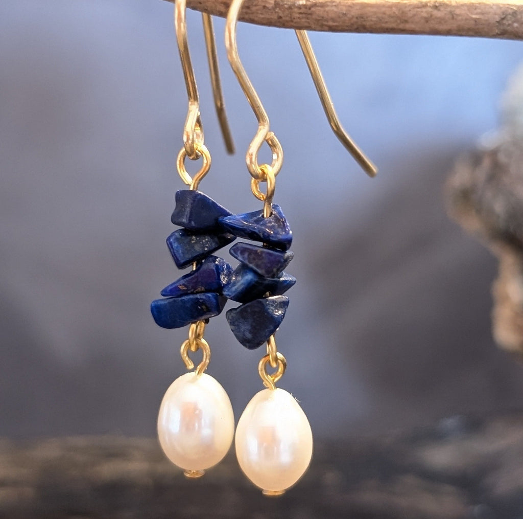 Leaflet drop earrings